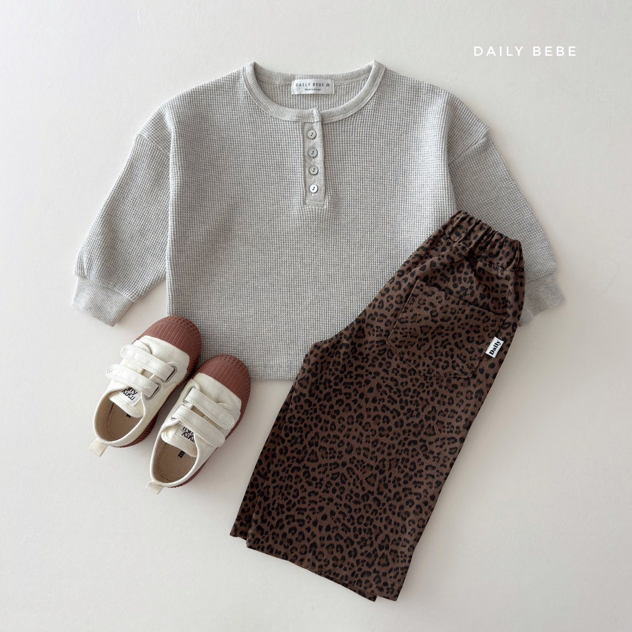 [PRE-ORDER] Waffle Henry T-Shirts