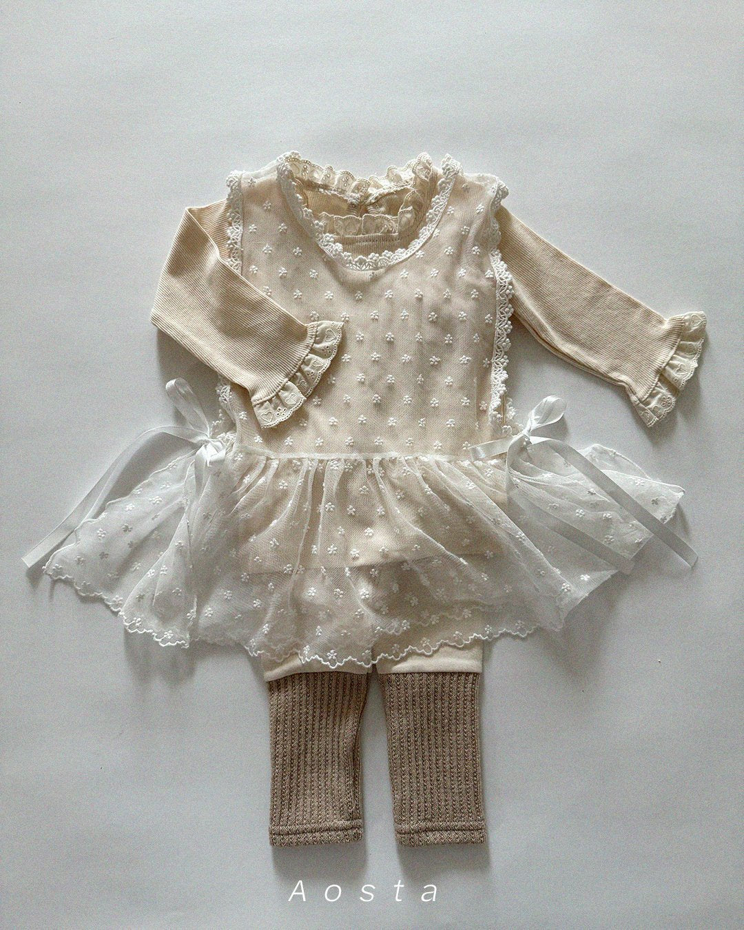 [PRE-ORDER] Lace Vest