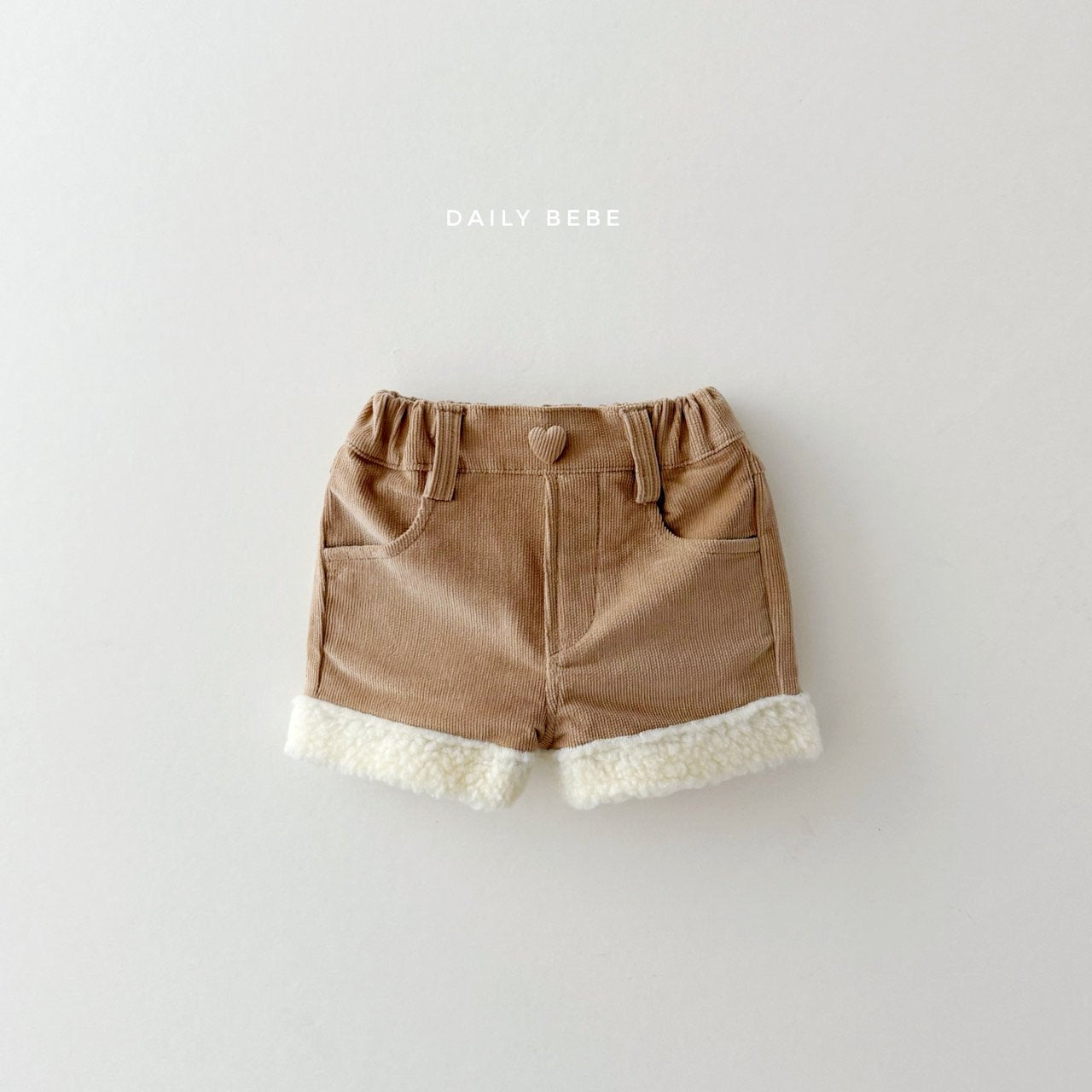 [PRE-ORDER] Sherpa Heart Shorts