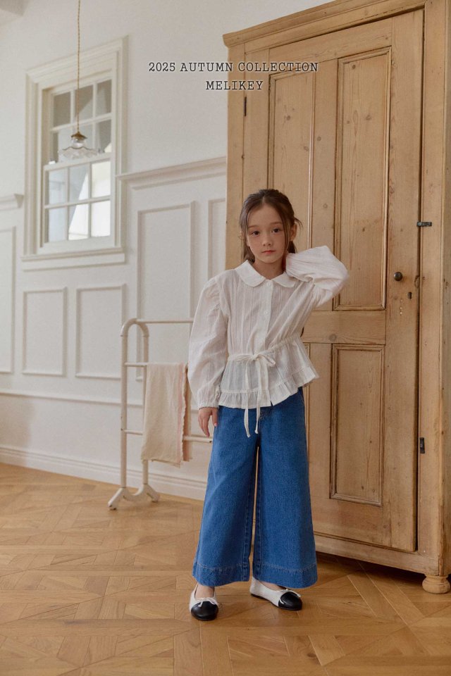 [PRE-ORDER] Frill String Blouse