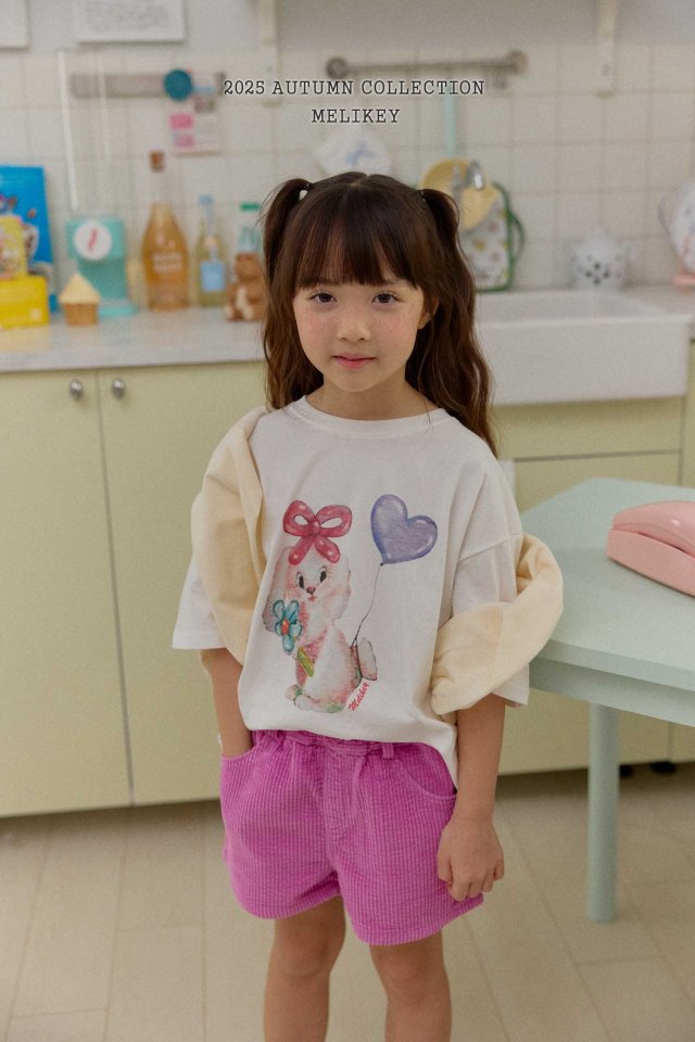 [PRE-ORDER] Balloon Rabbit T-Shirts