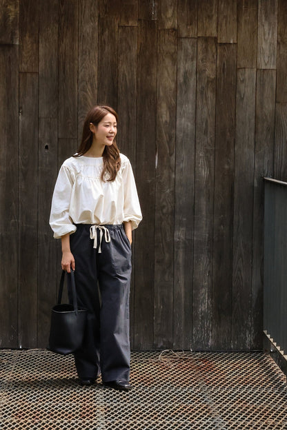 [PRE-ORDER] Devon Blouse (Mom Couple)