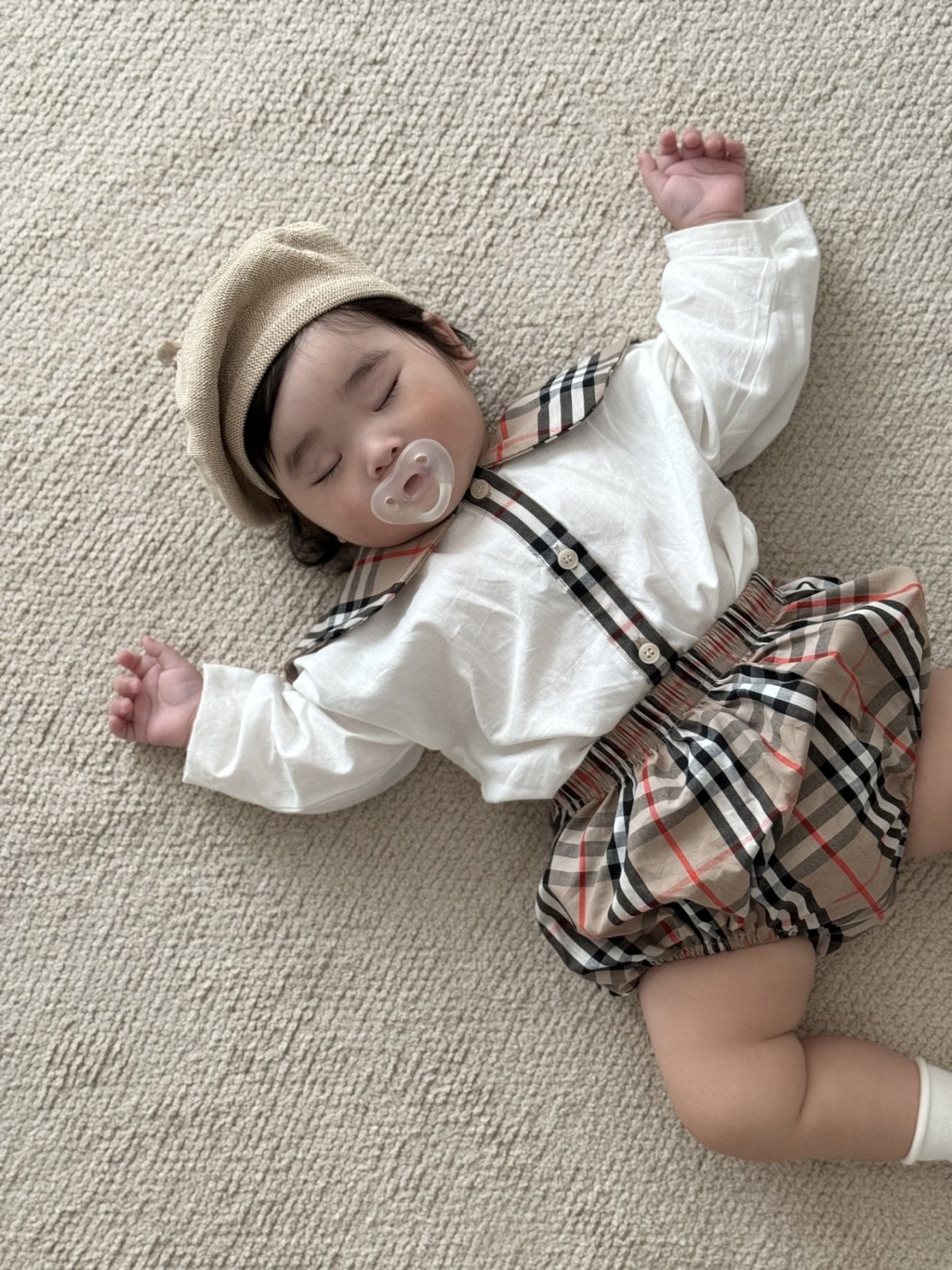 [PRE-ORDER] Check Baby Shirts + Bloomer Set