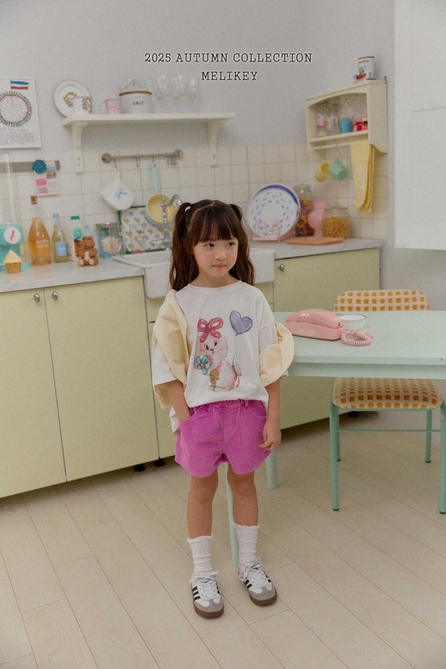 [PRE-ORDER] Balloon Rabbit T-Shirts