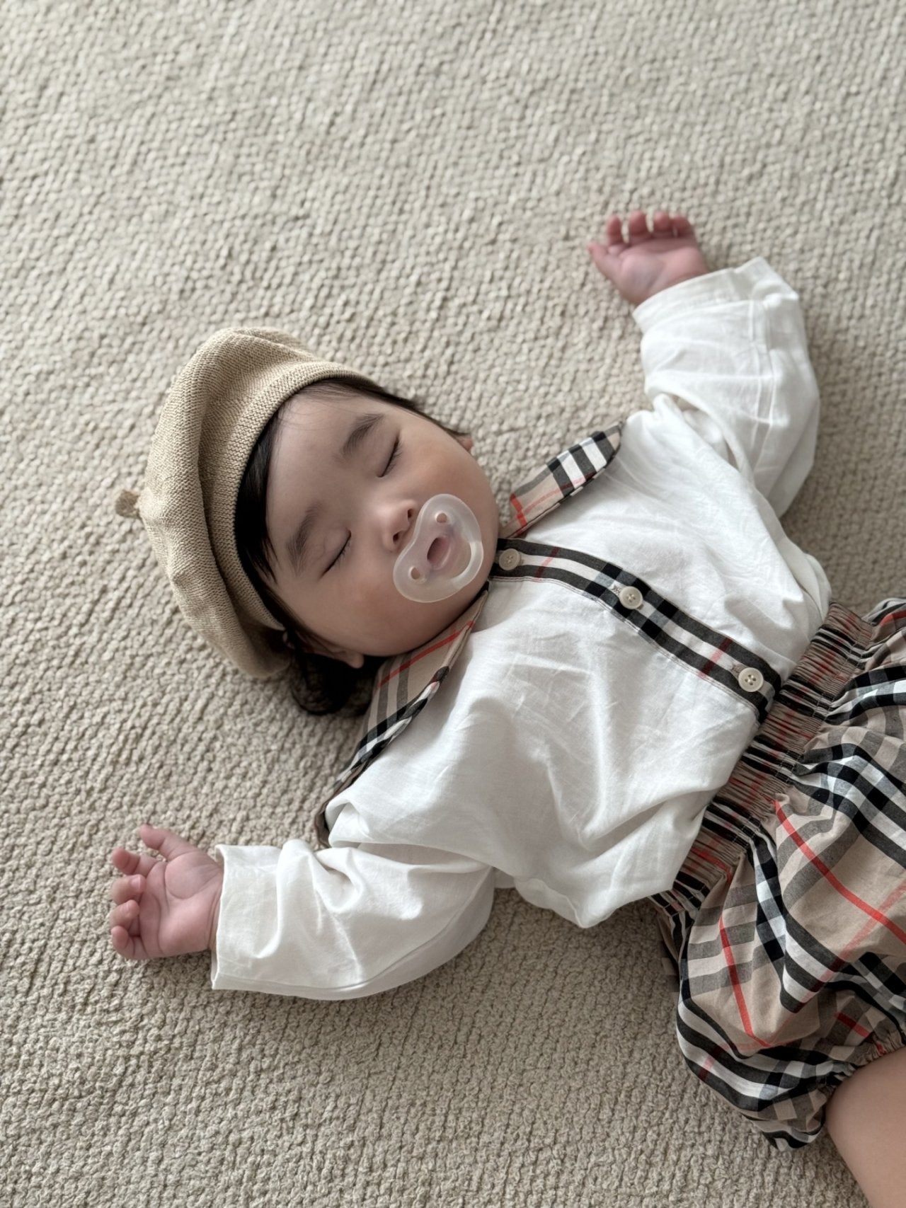 [PRE-ORDER] Check Baby Shirts + Bloomer Set