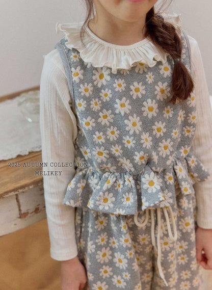 [PRE-ORDER] Big Daisy Vest