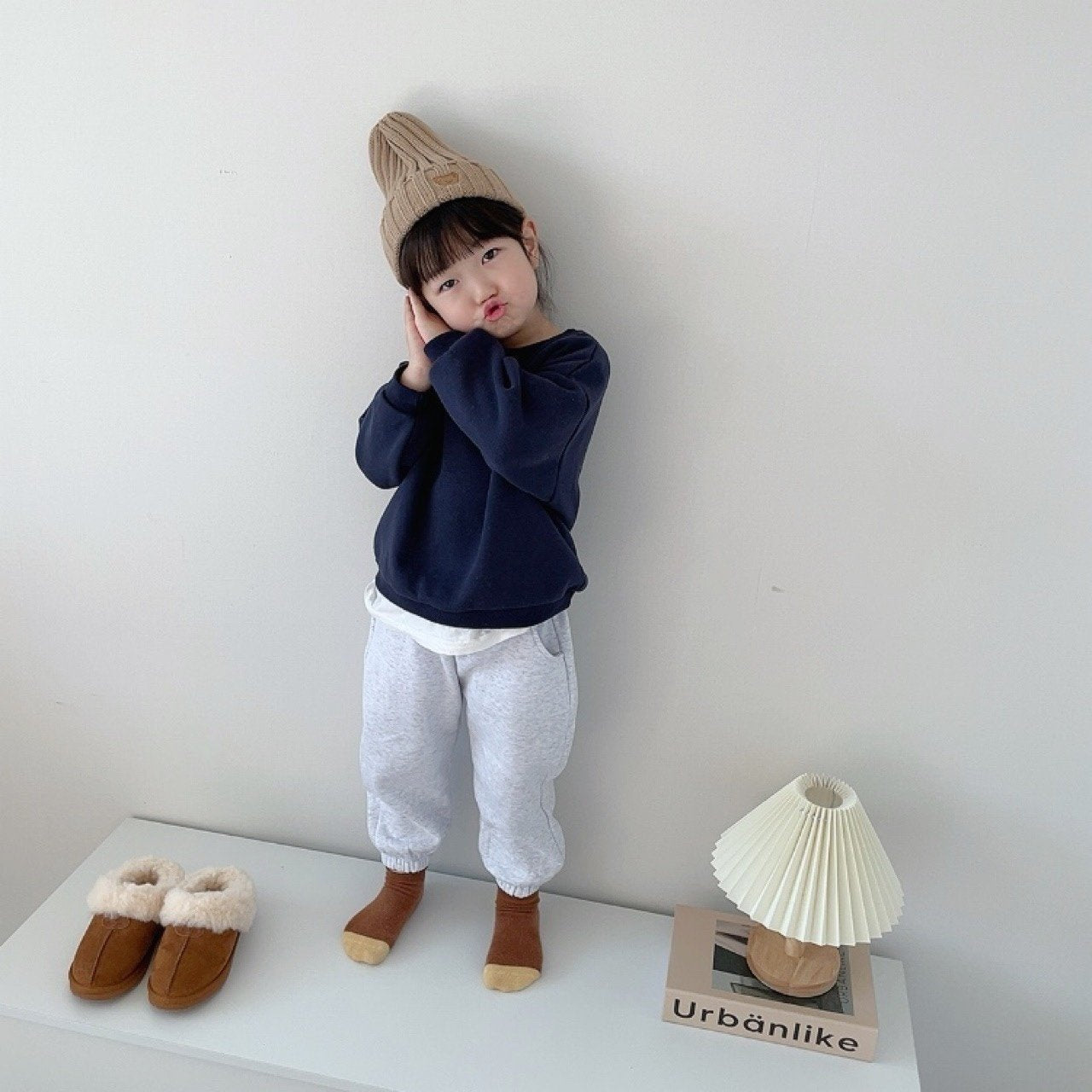 [PRE-ORDER] Winter Daily Sweatshirts