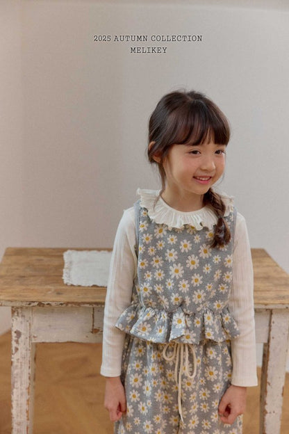 [PRE-ORDER] Big Daisy Vest