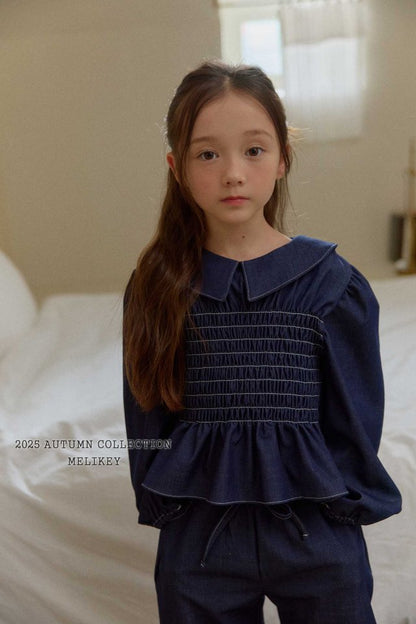 [PRE-ORDER] Smocking Collar Blouse
