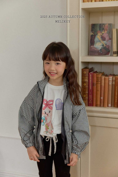 [PRE-ORDER] Balloon Rabbit T-Shirts