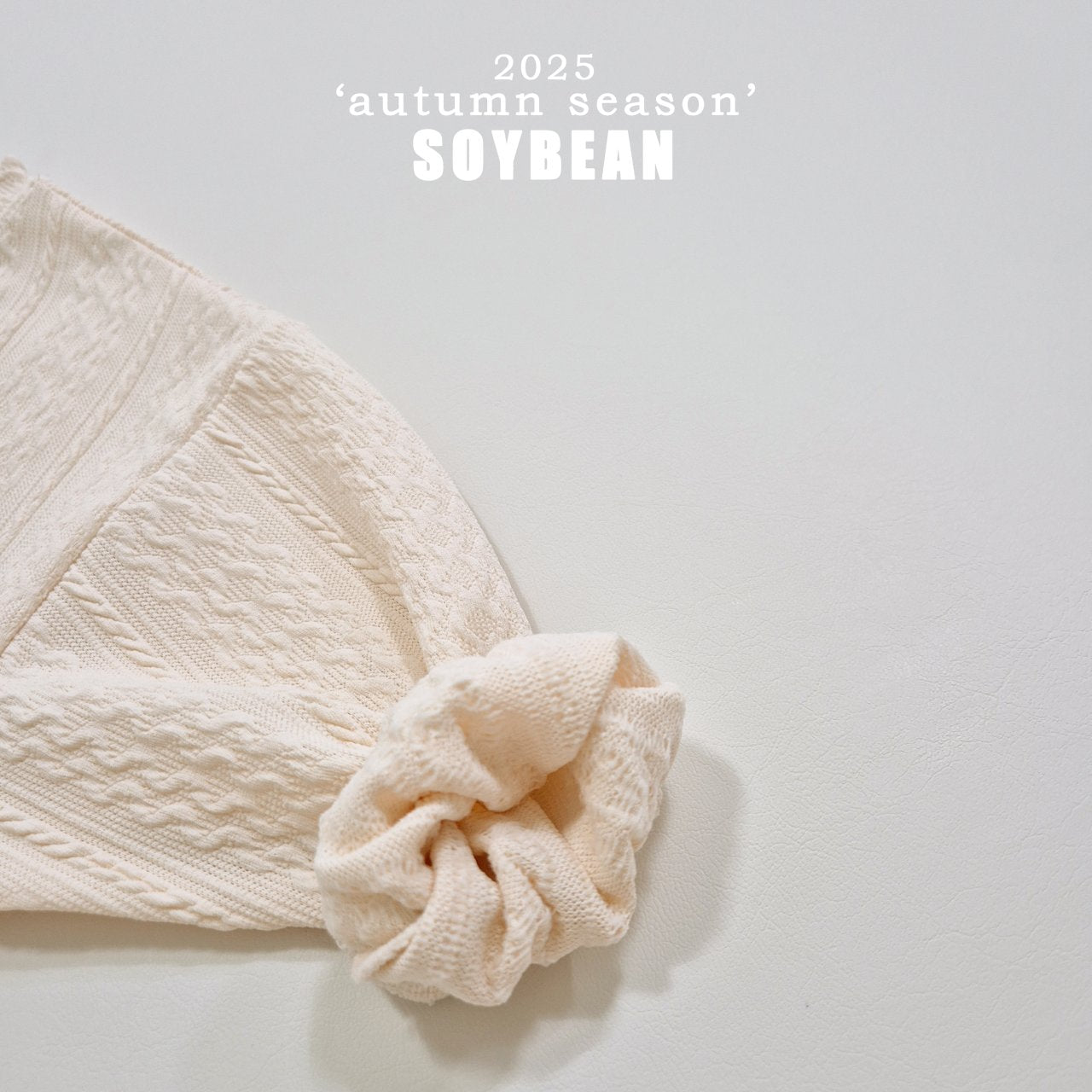 [PRE-ORDER] Rabbit Knit Top Bottom Set