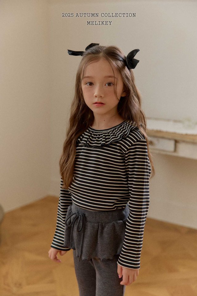 [PRE-ORDER] Petit Frill T-Shirts