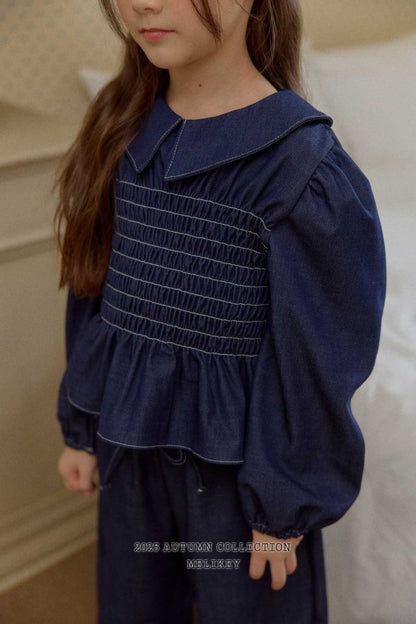 [PRE-ORDER] Smocking Collar Blouse