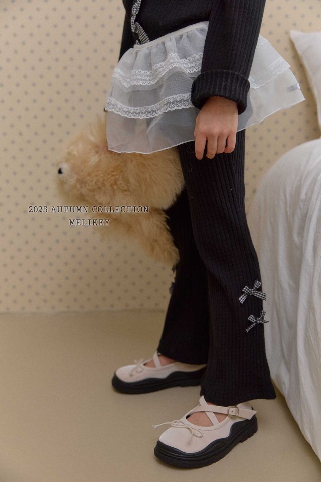 [PRE-ORDER] Popo Ribbon Boot-Cut Pants