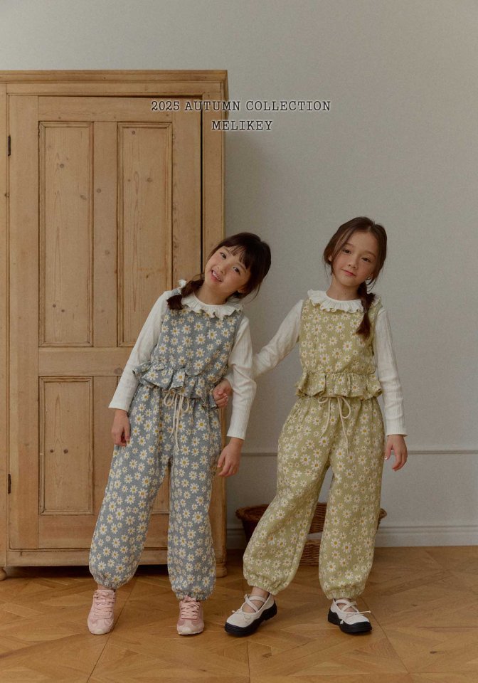 [PRE-ORDER] Daisy Jogger Pants