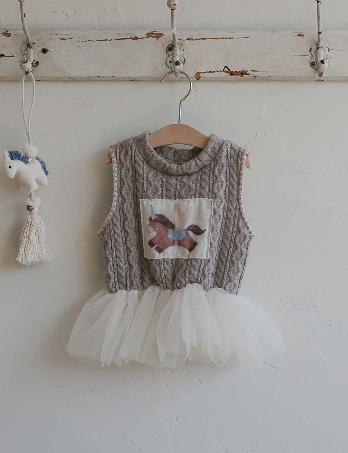[PRE-ORDER] Pony Vest