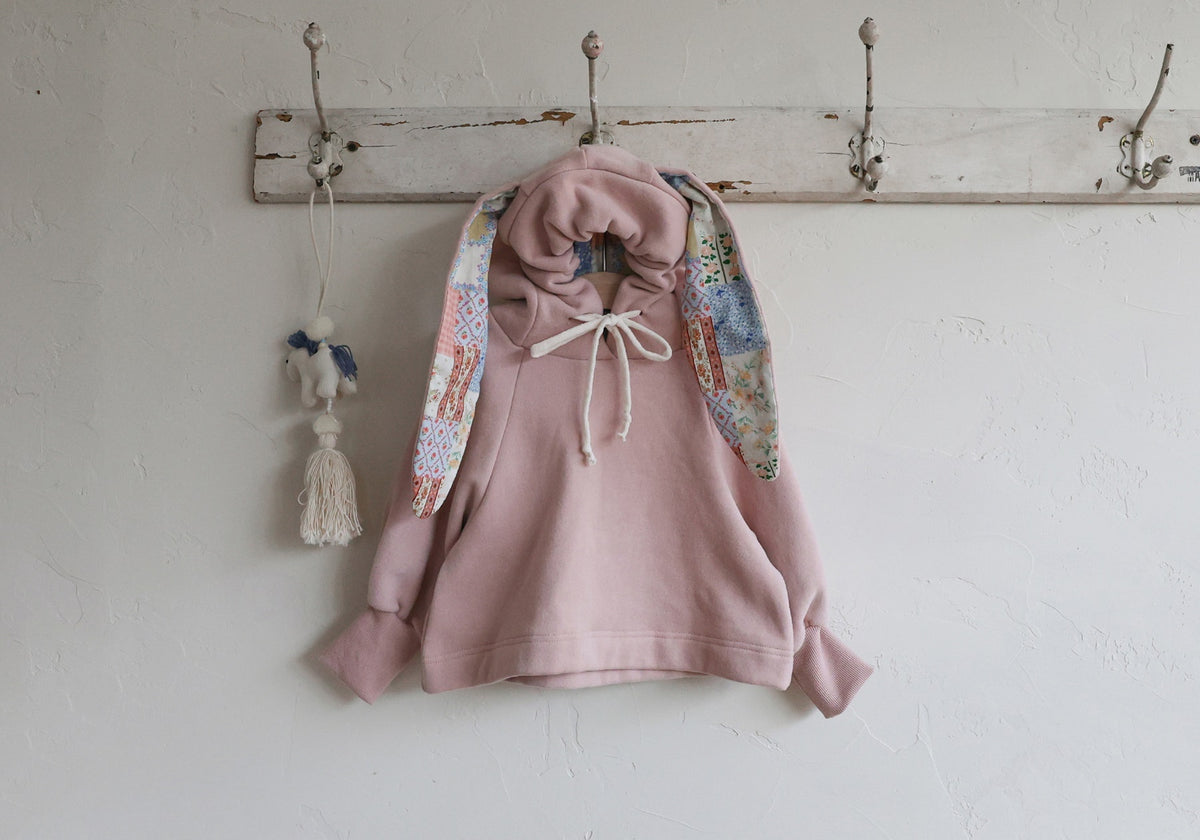 [PRE-ORDER] Bunnies Hoodie T-Shirts