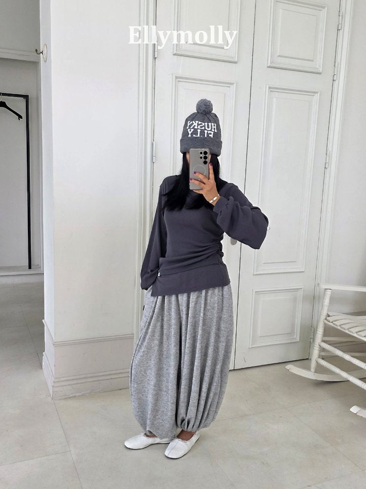 [PRE-ORDER] Husky Ball Beanie