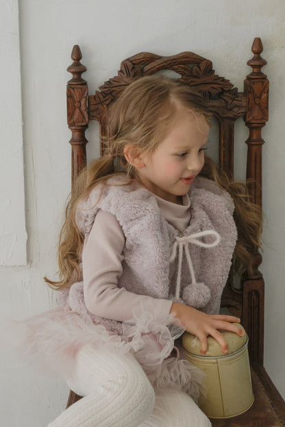 [PRE-ORDER] Elle Fur Vest