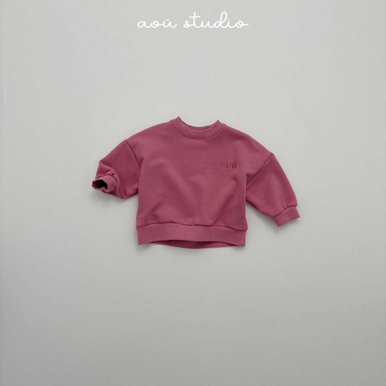 [PRE-ORDER] Snug Sweatshirts