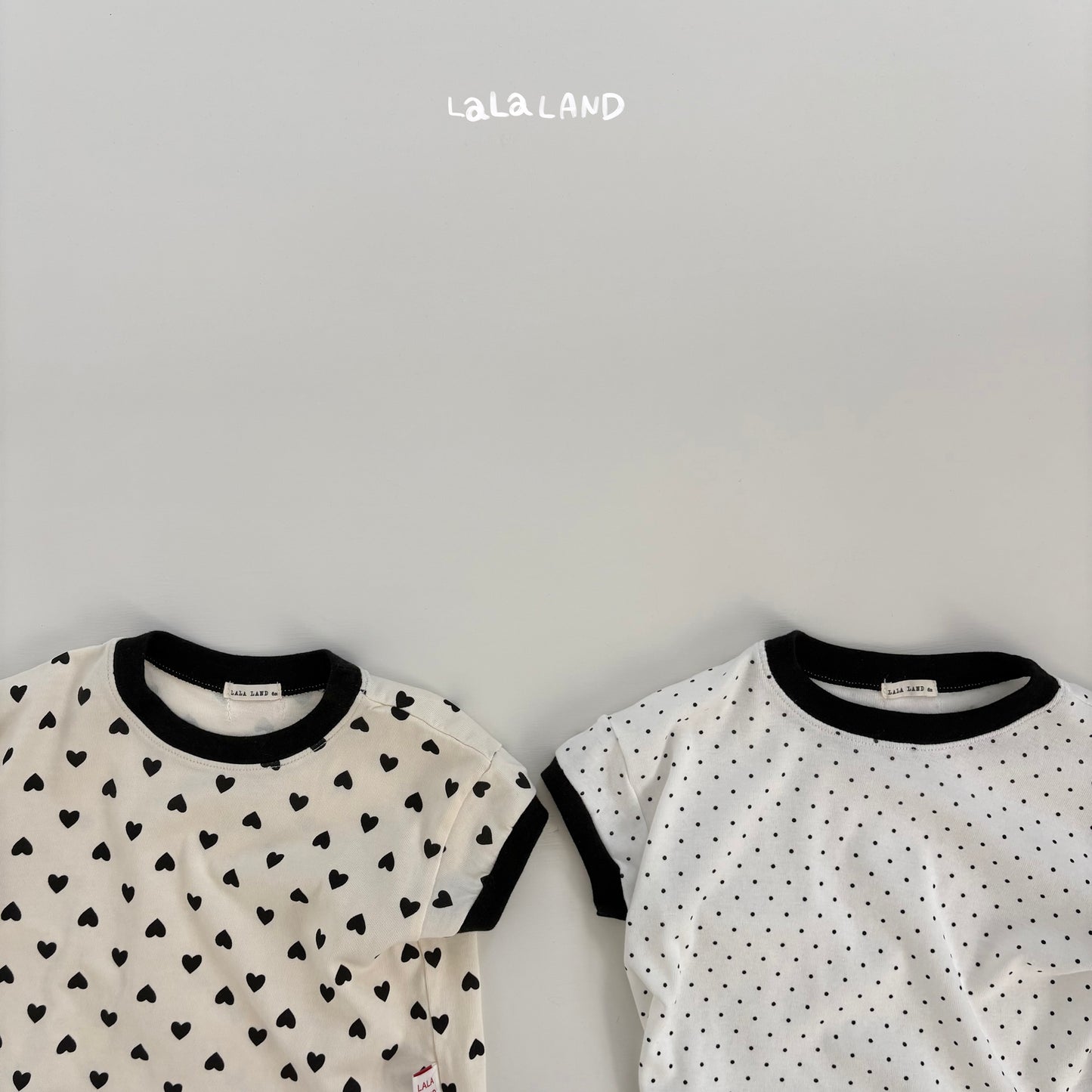 [PRE-ORDER] Heart Dot T-Shirts