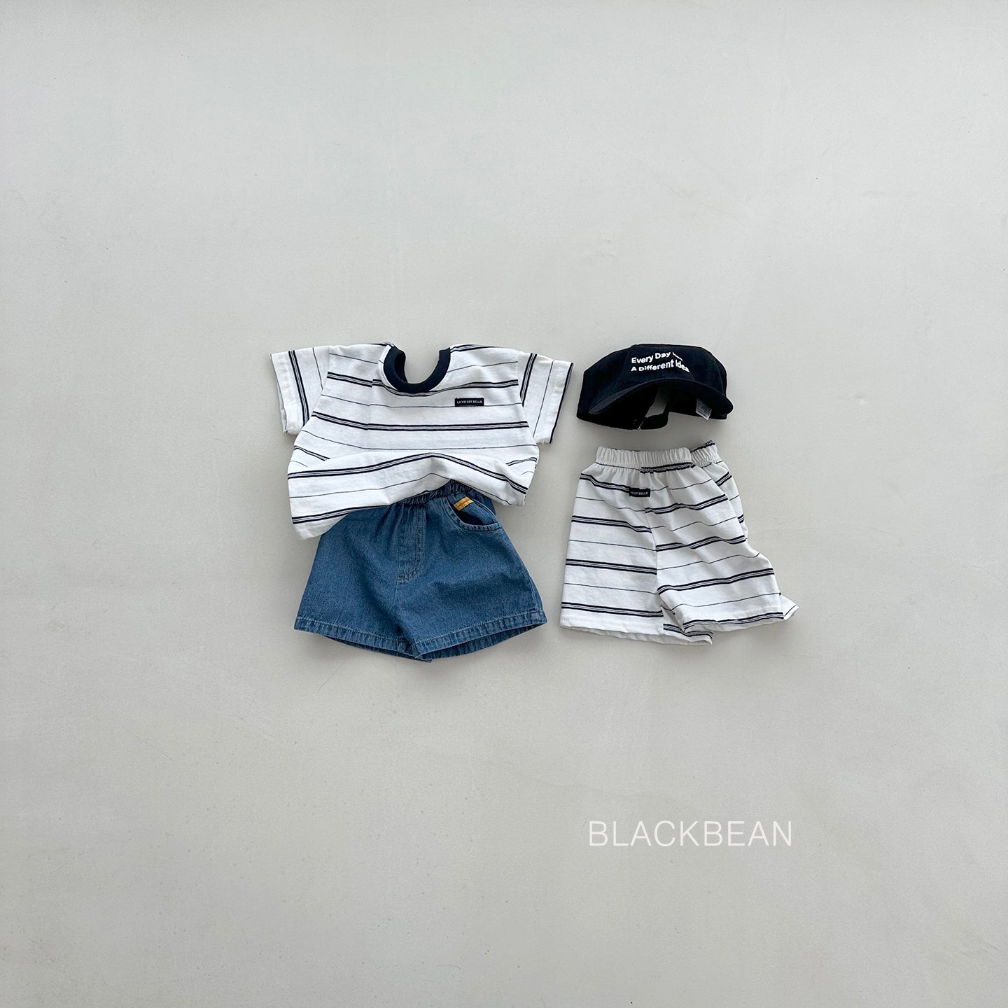 [PRE-ORDER] More Top Bottom Set