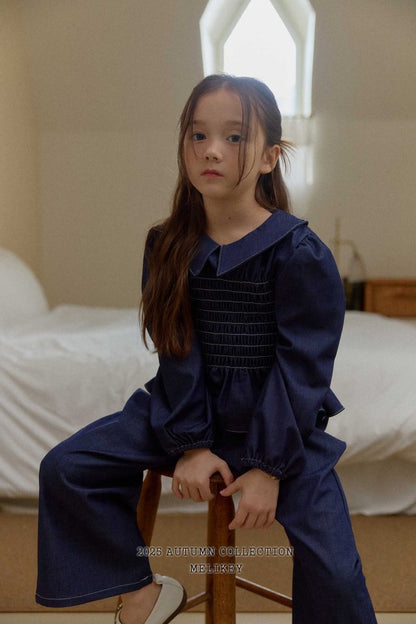 [PRE-ORDER] Smocking Collar Blouse
