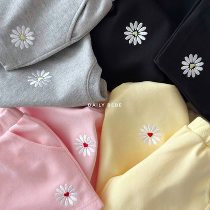 [PRE-ORDER] Daisy Top Bottom Set