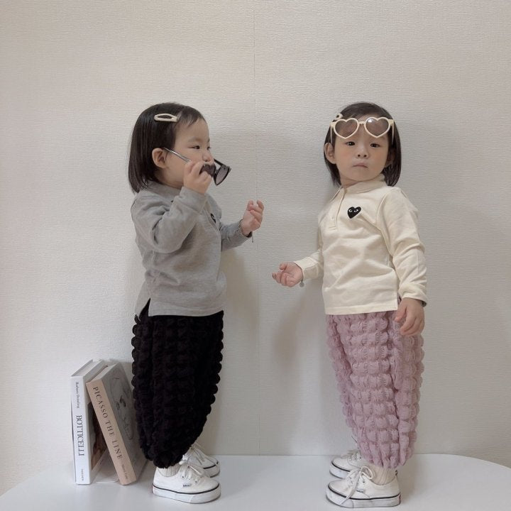 [PRE-ORDER] Heart Collar T-Shirts