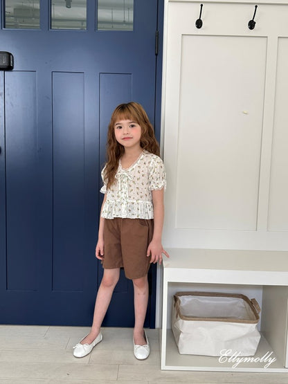 [PRE-ORDER] Flower Eyelet Blouse