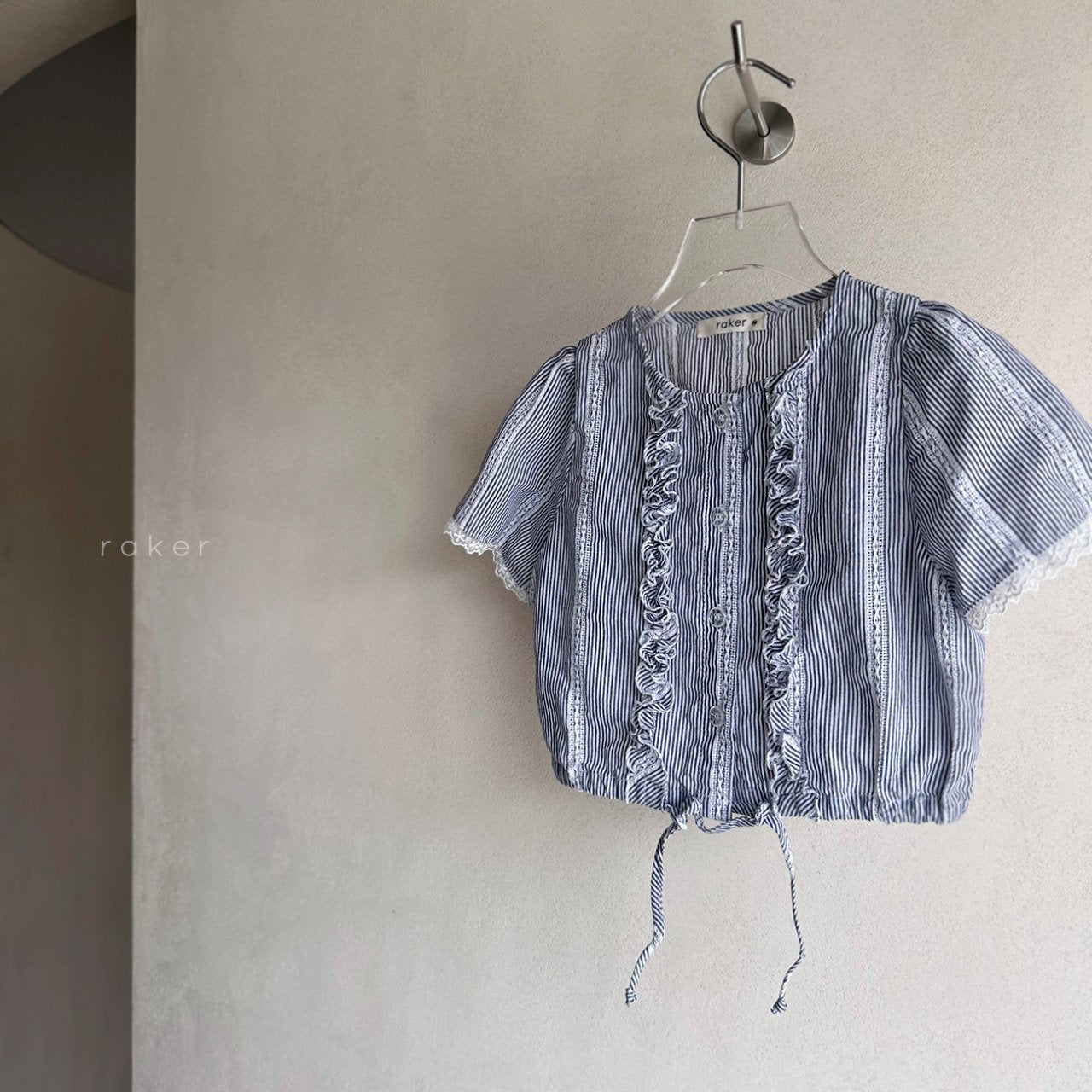 [PRE-ORDER] Ruffle Blouse