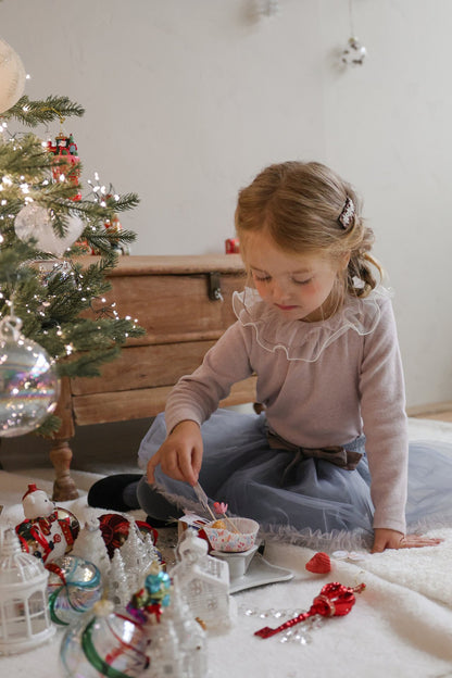 [PRE-ORDER] Evelyn T-Shirts