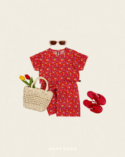 [PRE-ORDER] Flower Pleats Top Bottom Set