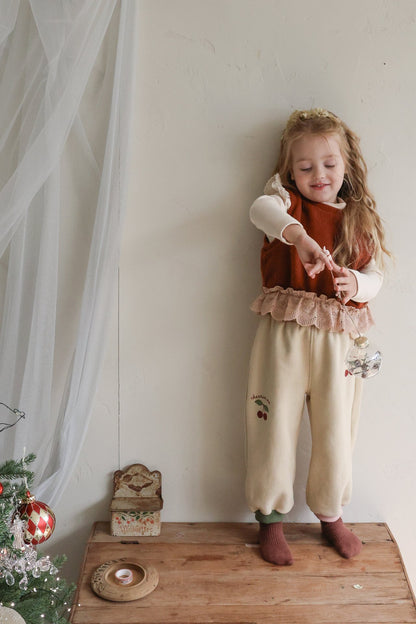 [PRE-ORDER] Allen Knit Vest