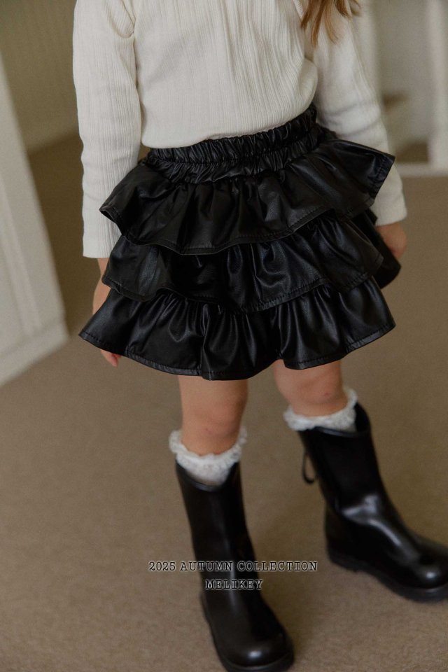 [PRE-ORDER] Can Can Faux Leather Skirts