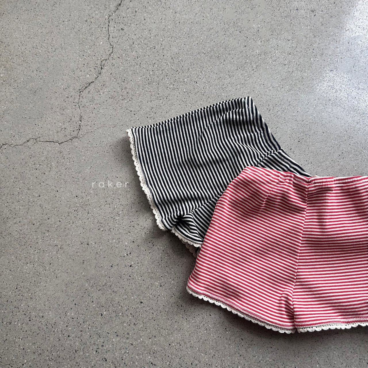 [PRE-ORDER] Coco Stripe Shorts