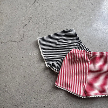 [PRE-ORDER] Coco Stripe Shorts