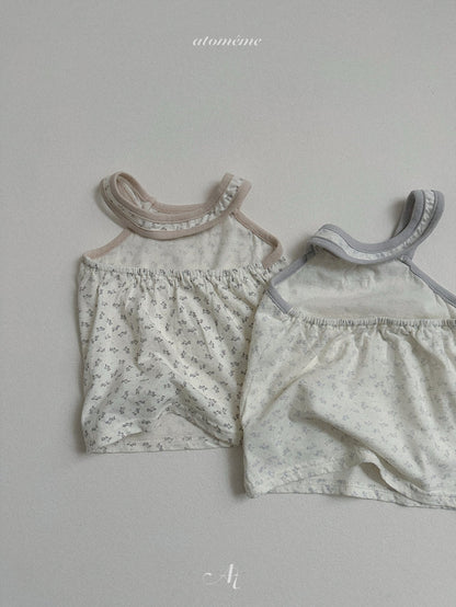 [PRE-ORDER] Rene Flower Halter Tank Top
