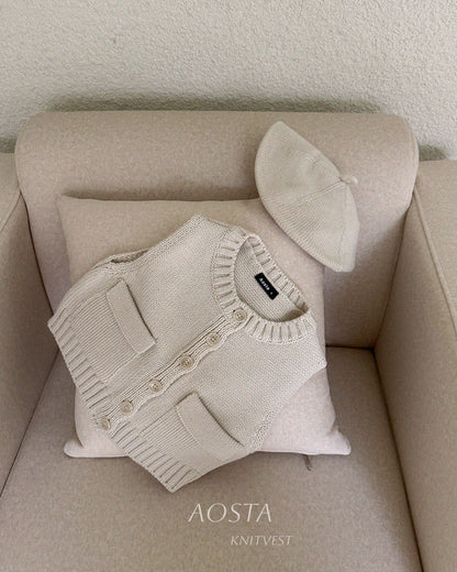 [PRE-ORDER] Cookie Sweater Vest