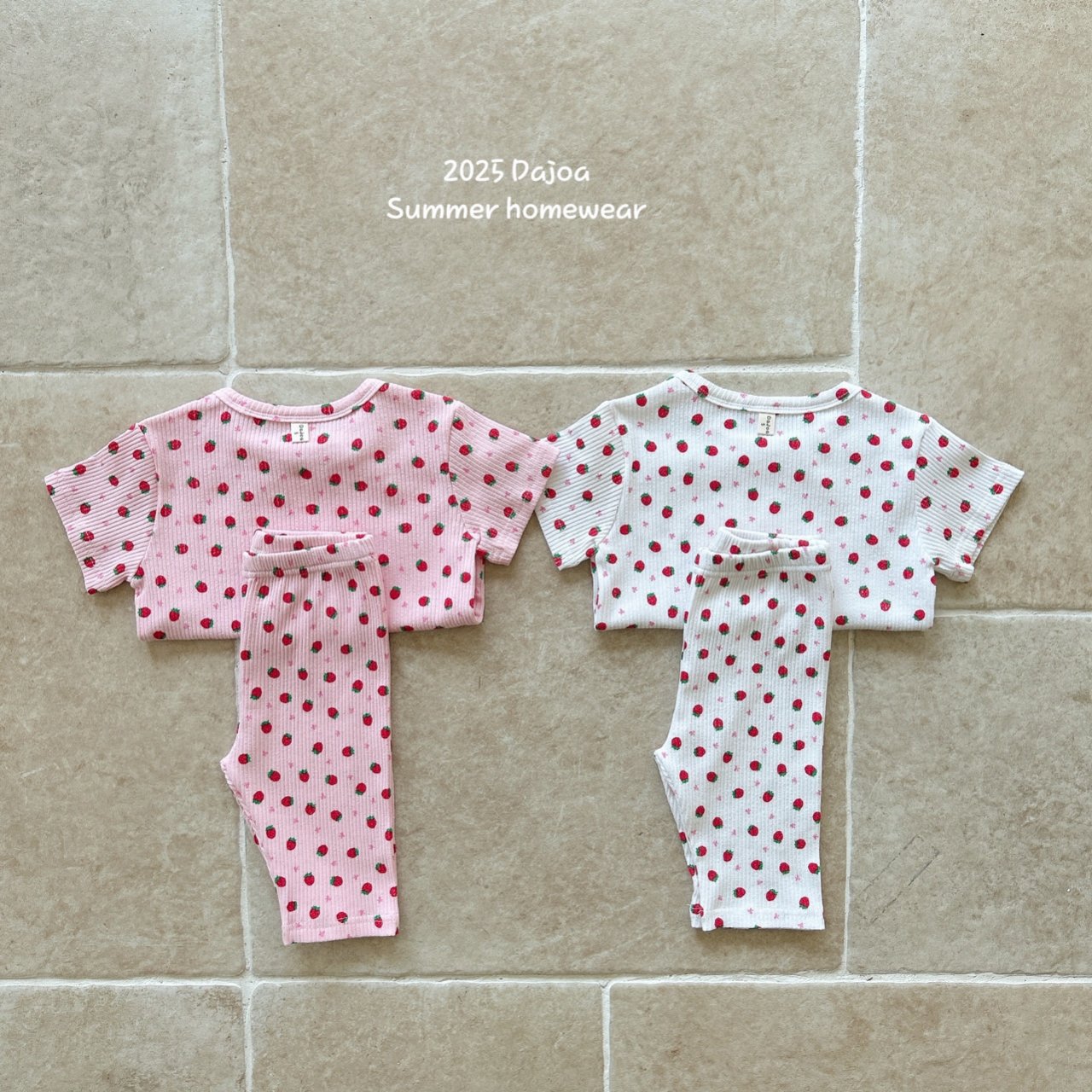 [PRE-ORDER] Ribbon Strawberry Home Wear Set