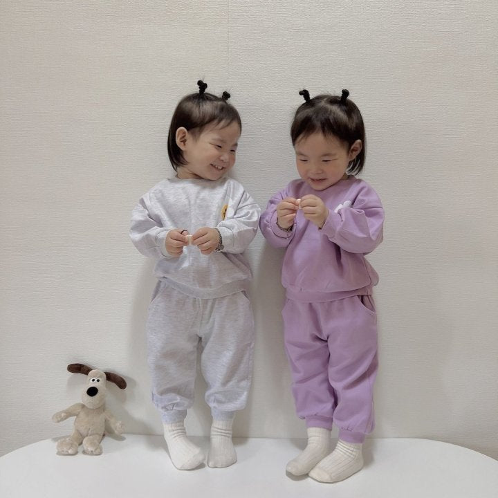 [PRE-ORDER] Daisy Smile Top Bottom Set