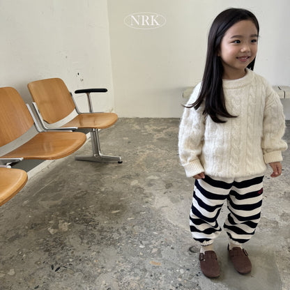 [PRE-ORDER] Cozy Sweater Top