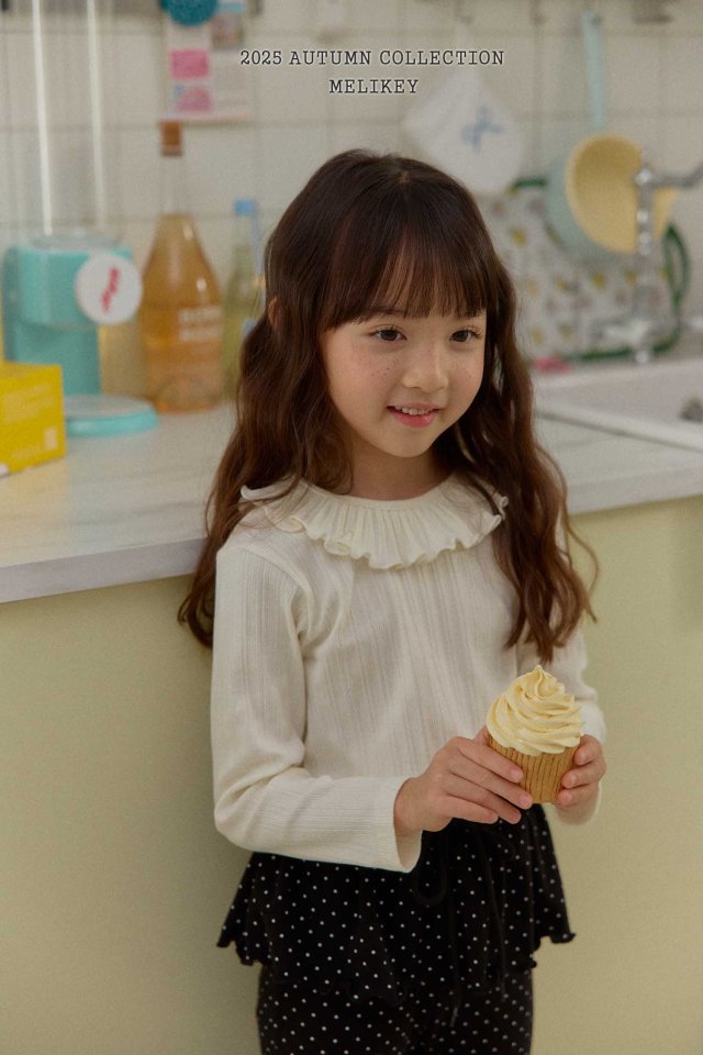 [PRE-ORDER] Petit Frill T-Shirts