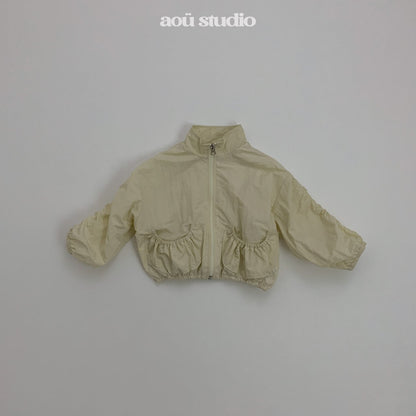 [PRE-ORDER] Shirring Windbreaker