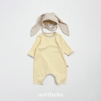 [PRE-ORDER] Butter Cream Body Suit + Bonnet Set