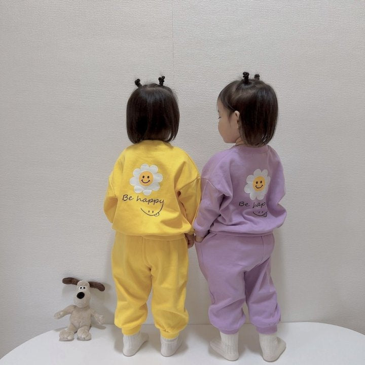 [PRE-ORDER] Daisy Smile Top Bottom Set