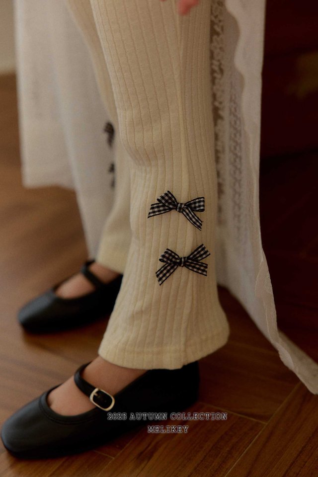 [PRE-ORDER] Popo Ribbon Boot-Cut Pants