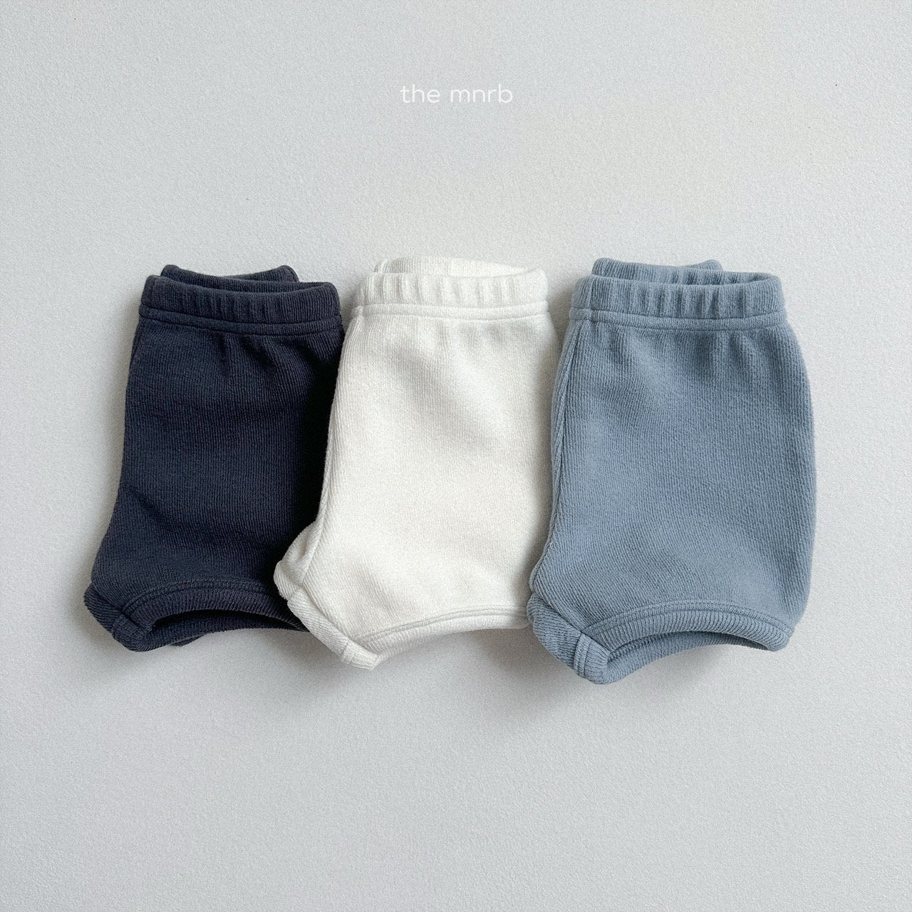 [PRE-ORDER] Milk Short Leggings