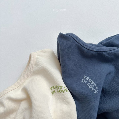 [PRe-ORDER[ Trust Sweatshirts
