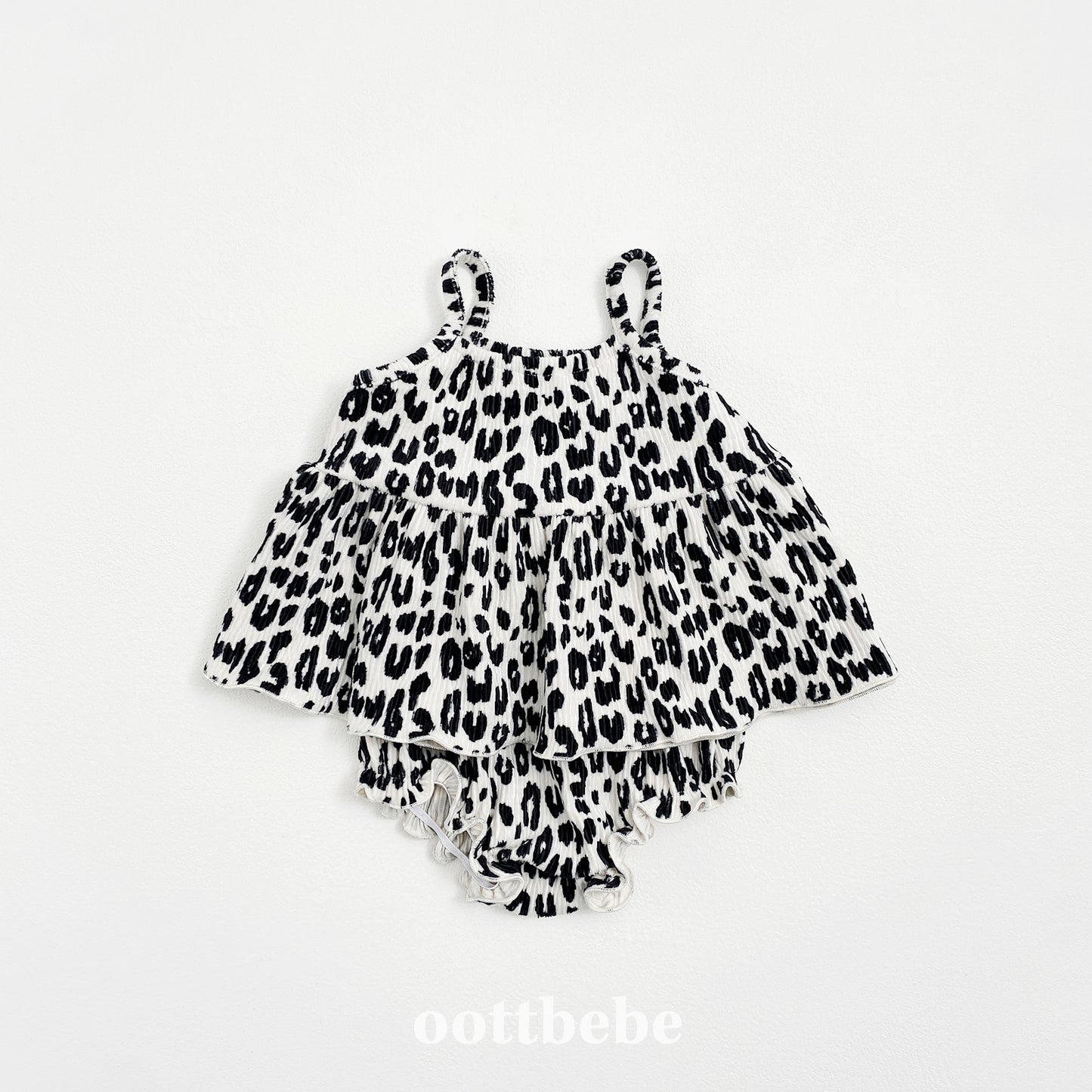 [PRE-ORDER] Leopard Baby Top Bottom Set